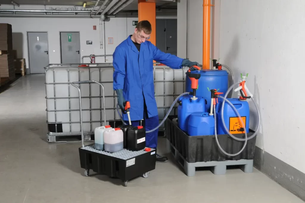 Battery drum pump